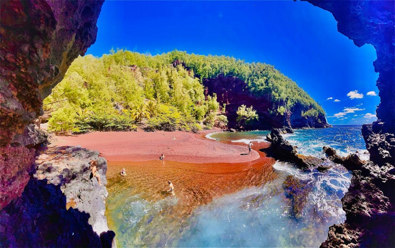 Explore Maui'S Diverse Campgrounds And Uncover The Island'S Beauty From Fresh Perspectives Every Day As You Journey With Aloha Glamp'S Great Jeep Equipped With A Rooftop Tent بايا المظهر الخارجي الصورة